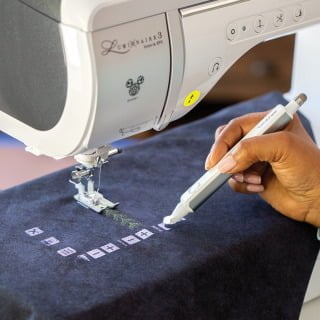 View commands and embroidery designs on your fabric